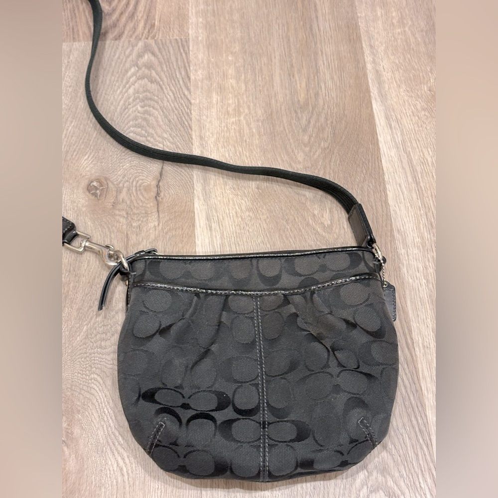 VINTAGE Coach Black Crossbody Bag
